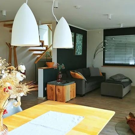Апартаменты Holiday House House On Muehlfeldsee
